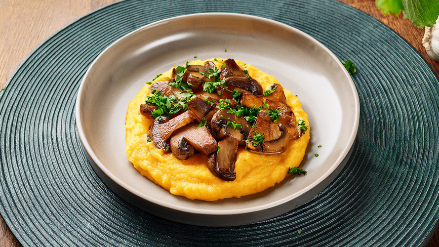 Rezeptbild für Kräuterseitlinge mit Kürbis-Kartoffel-Püree