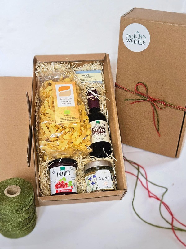 Produktfoto zu Geschenkbox "Schätze aus fünf Regionen"