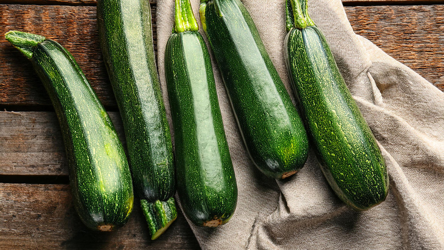 Rezeptbild für Tortellini mit Zucchini und Tomaten in Sahne-Gorgonzola