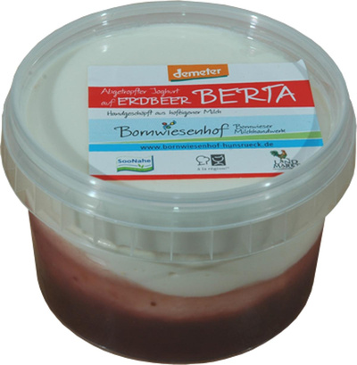 Produktfoto zu Berta, abgetropfter Jogurt auf Erdbeere, 285g