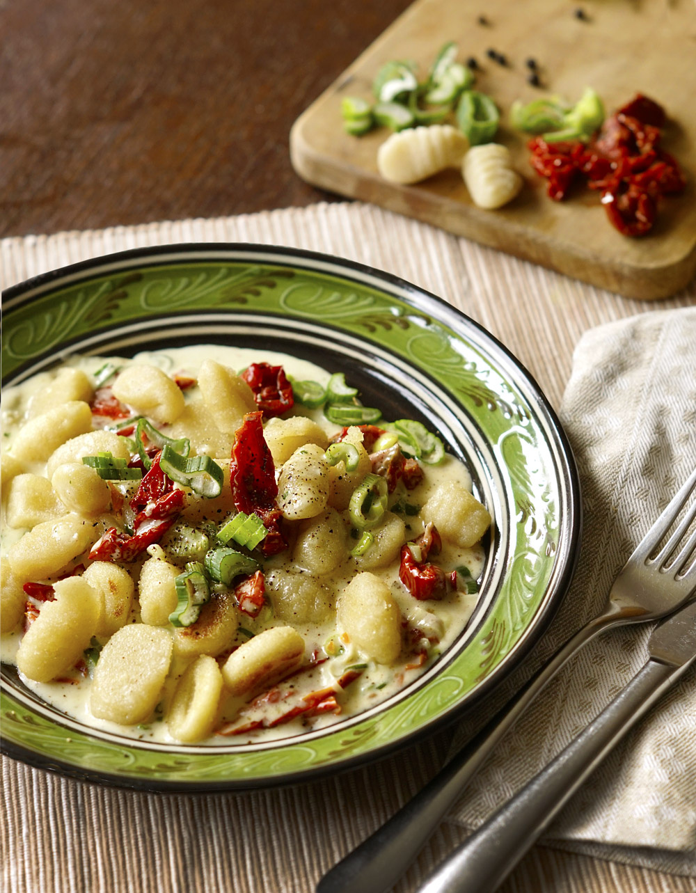 Rezeptbild für Gnocchi in Gorgonzola-Tomaten-Sauce